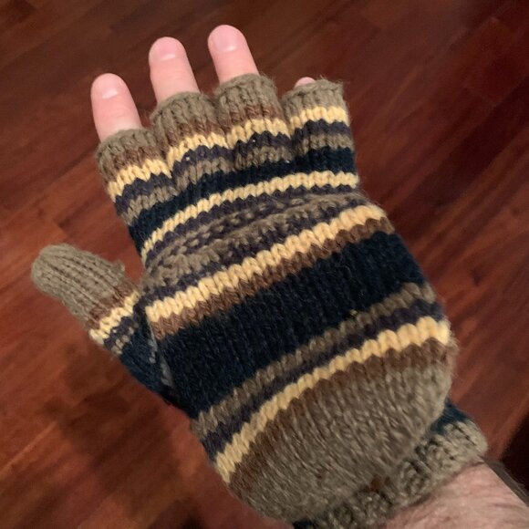 Genuine 100 % Alpaca wool mittens/fingerless gloves - Picture 10 of 11